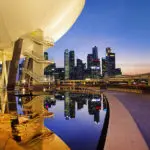 6 Dazzling Attractions in Singapore to Photograph at Night