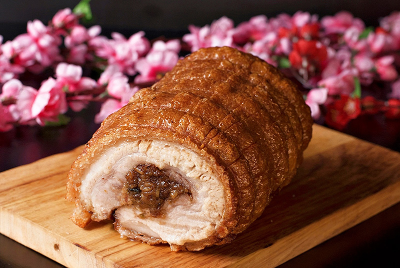 8 treasures roast pork belly